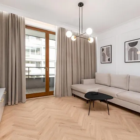 Appartement Aleja Solidarnosci 60b