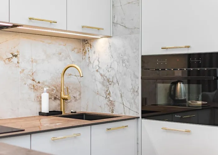 Aleja Solidarnosci 60b Apartment *